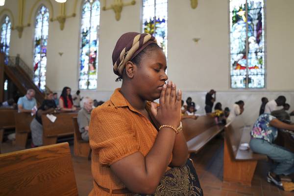 Haitians in Ohio find solidarity at church after chaotic week of false pet-eating claims