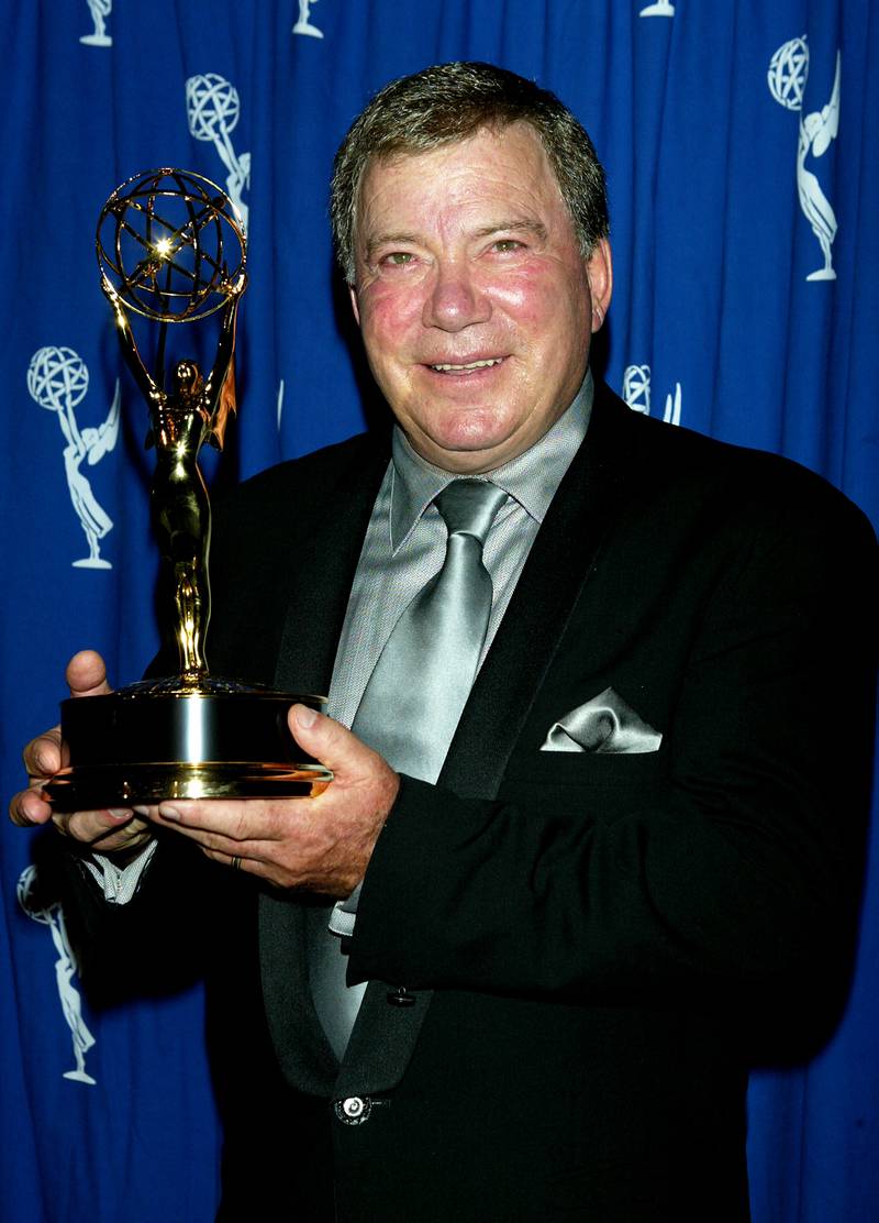 California Fruit Stand Employees Find Wallet Belonging To William Shatner 1045 Wokv 