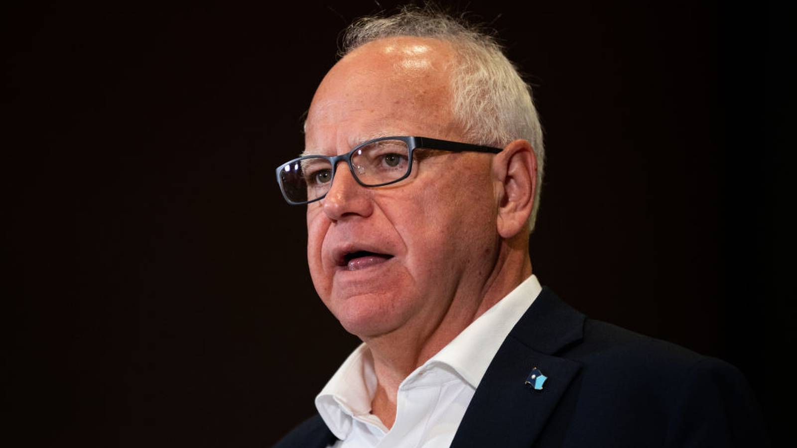 Election 2024 Who is Tim Walz, Kamala Harris’ running mate 104.5 WOKV