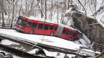 Pittsburgh proposes a $500,000 payment to settle bridge collapse lawsuits