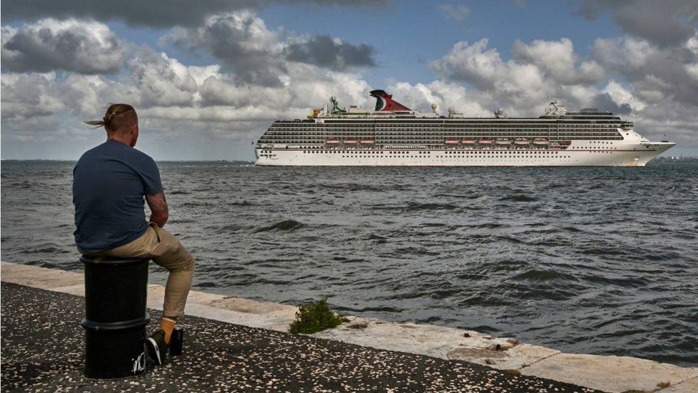 cruise ship unruly passengers